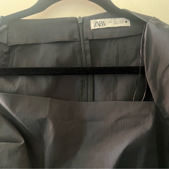 Zara dress - Picture 4 of 7